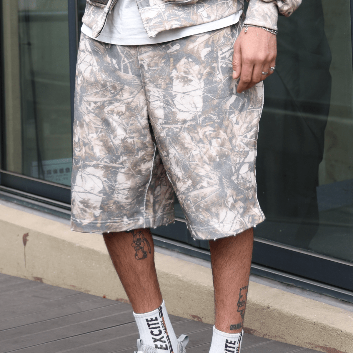French Terry Camo Shorts -unisex