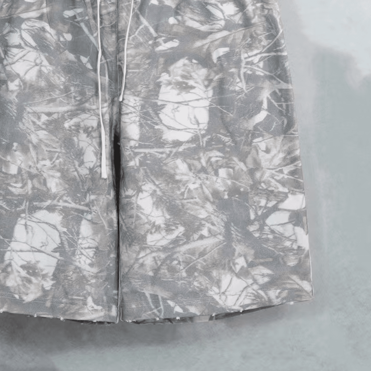French Terry Camo Shorts -unisex